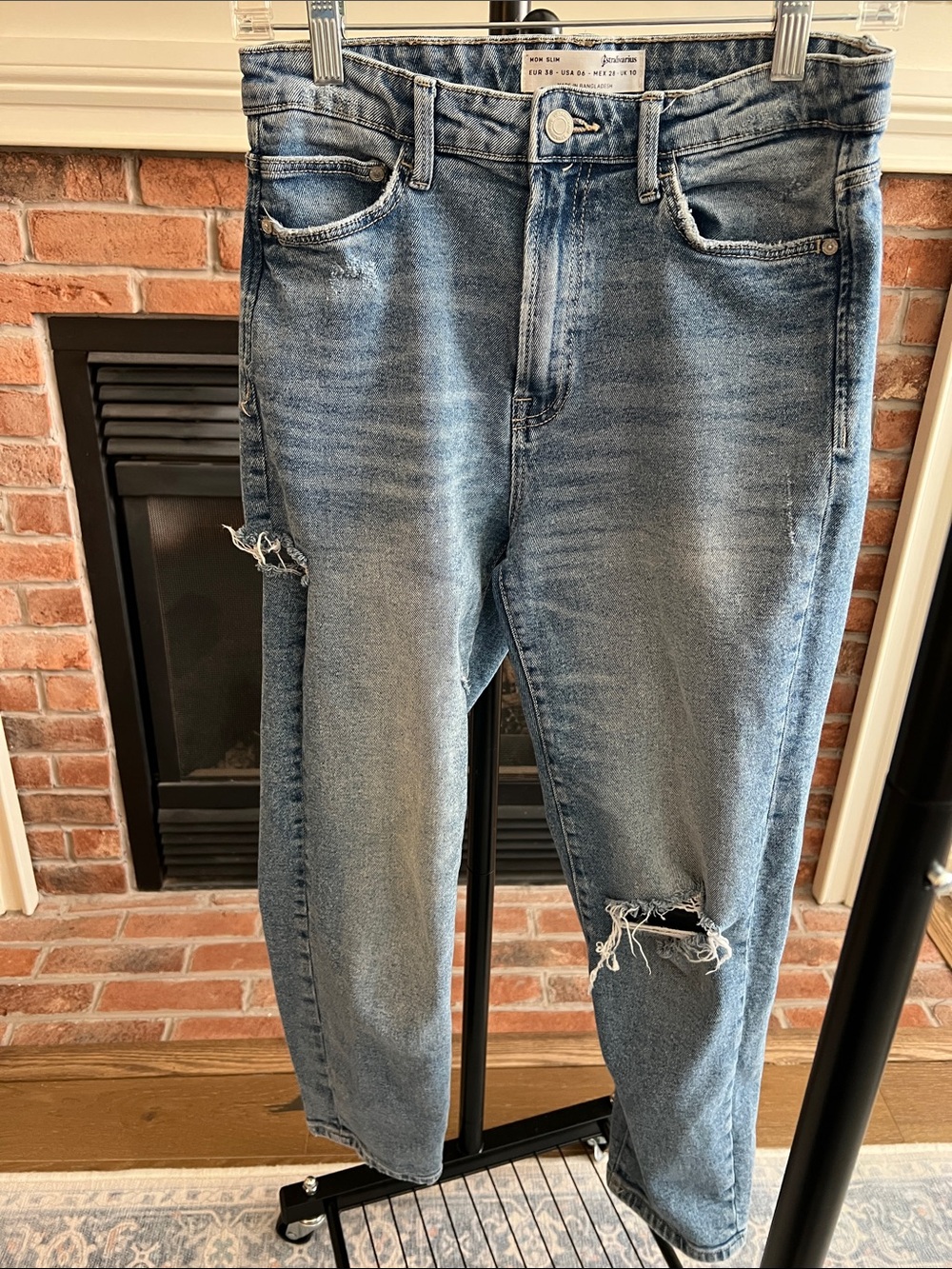 stradivarius Light Blue Distressed Straight-Leg Jeans